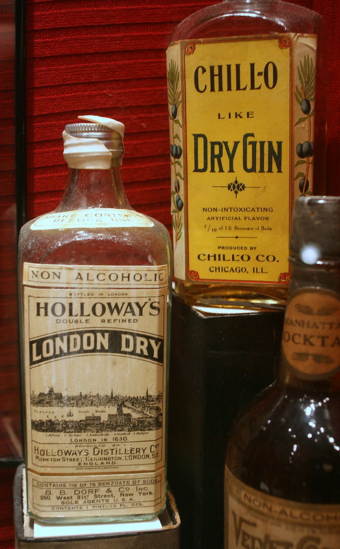 Nonalcoholic gin